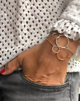 Bracelet-Segundo-en-acier-inoxydable-avec-double-cercle-duo-mannequin-2