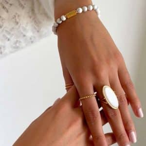 bracelet caixa howlite acier inoxydable mannequin