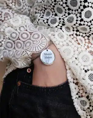 jonc fado petite et grande argente pampille a graver sur mannequin