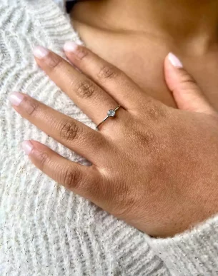 Bague Solitaria ajustable en acier inoxydable argente et Strass bijoux boutique toulouse (2)